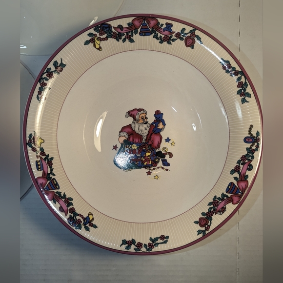 Vintage GEI Design Christmas Serving Bowls Set of 3 9 inch Retro Santa Gifts - Picture 14 of 16